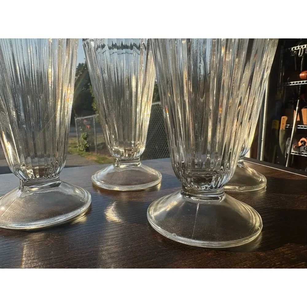 Vintage Old Fashioned Milkshake Ice Cream Soda Sundae Glass, 12oz. Set of 4 Ribb